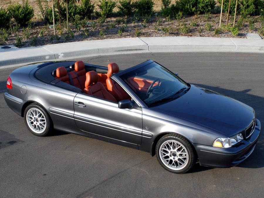  Volvo C70 Convertible 1998 года  (фото 23 из 33)